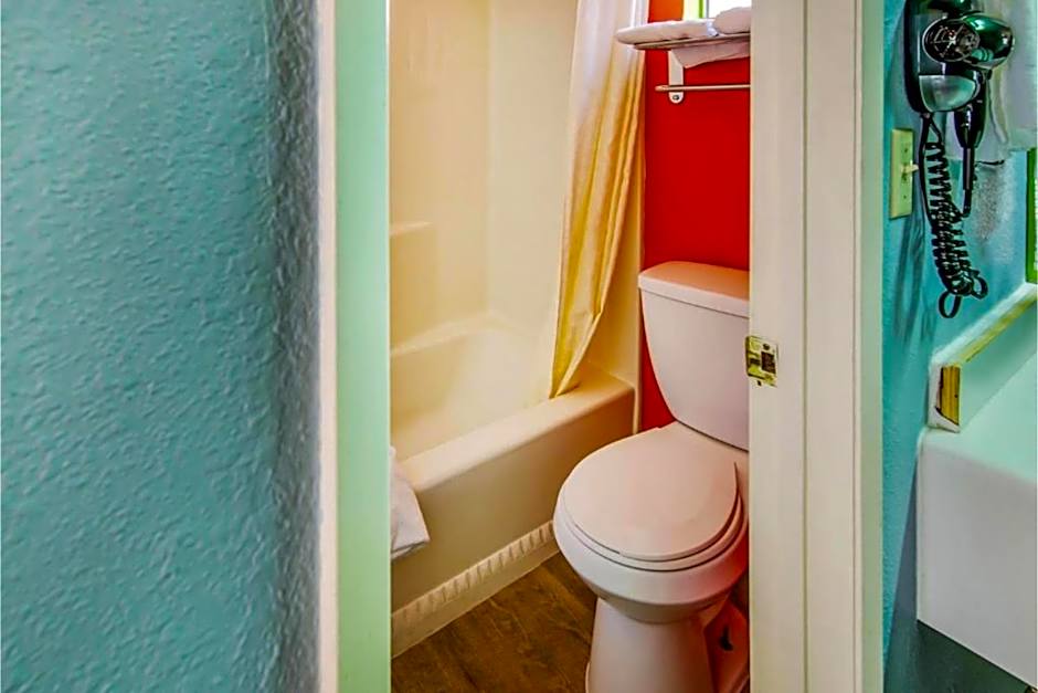 Hotel Europa Ridgecrest