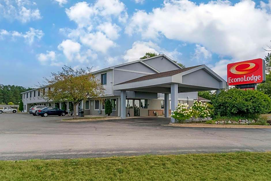 Econo Lodge Traverse City South