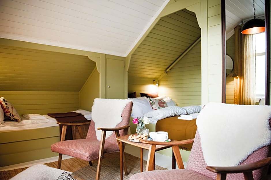 Fjærland Fjordstove Hotell - Huseby Hotelldrift AS