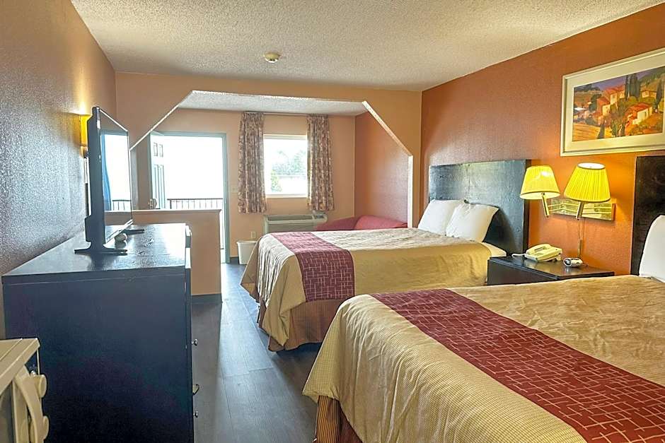 Garden Inn & Suites