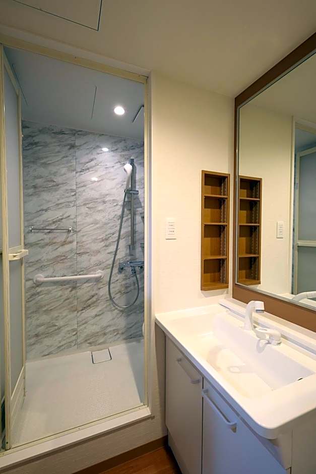 Photo 1 of 4 of 2 Beds, Sea View