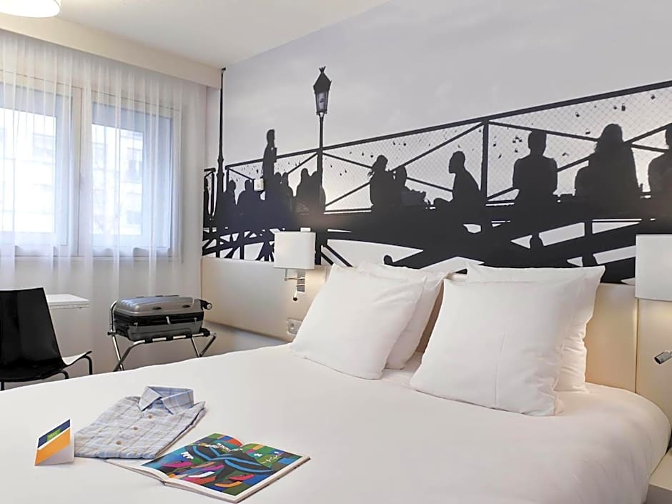 Ibis Styles Paris Tolbiac Bibliotheque