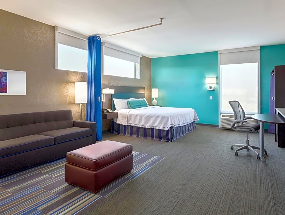 Photo 1 of 2 of 1 King Bed Suite, Hearing Accessible