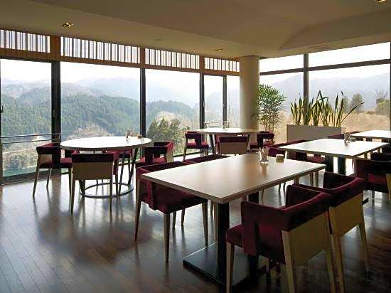 Shorenji Lake Hotel