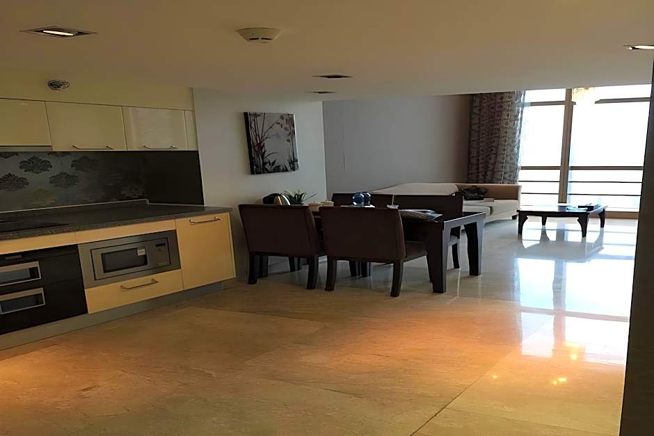 Guangzhou Grand View Golden Palace Apartment (free shuttle during Canton Fair)