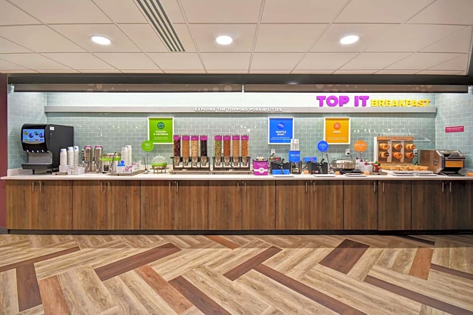 Tru by Hilton Fort Wayne, IN