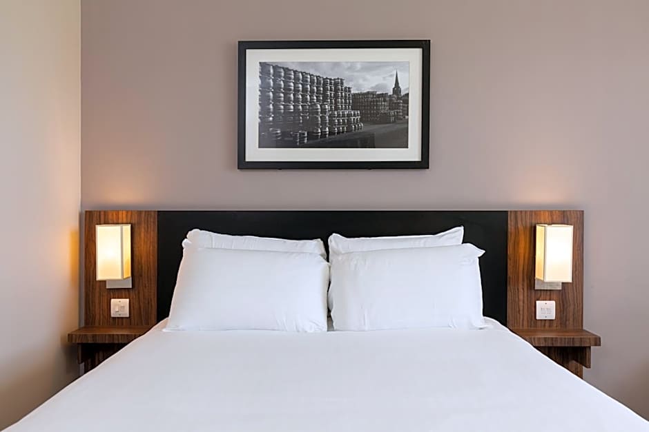 Sweet Chestnut, Dunfermline by Marston's Inns