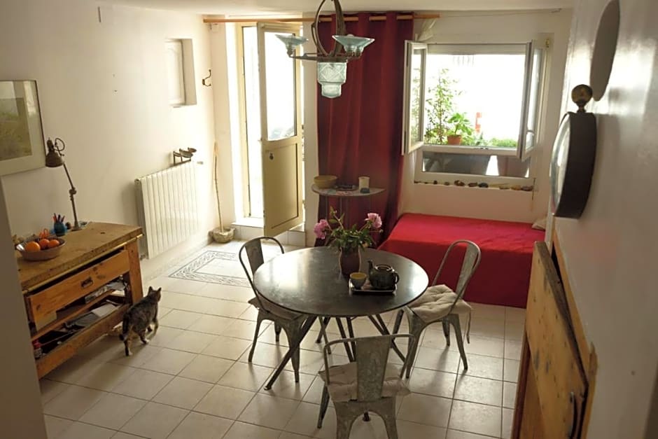 La Chambre Claire – Sigean, NY