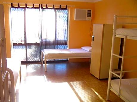 Bed in 7-Bed Mixed Dormitory Room (18 - 35 years old only)
