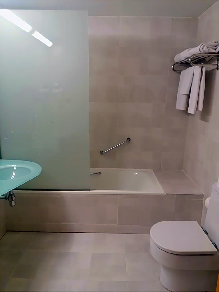 Hospedium Hotel Villa Gom