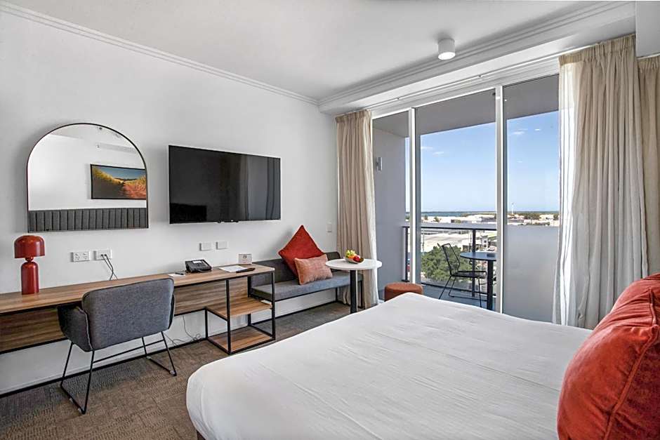 Quest Mackay on Gordon