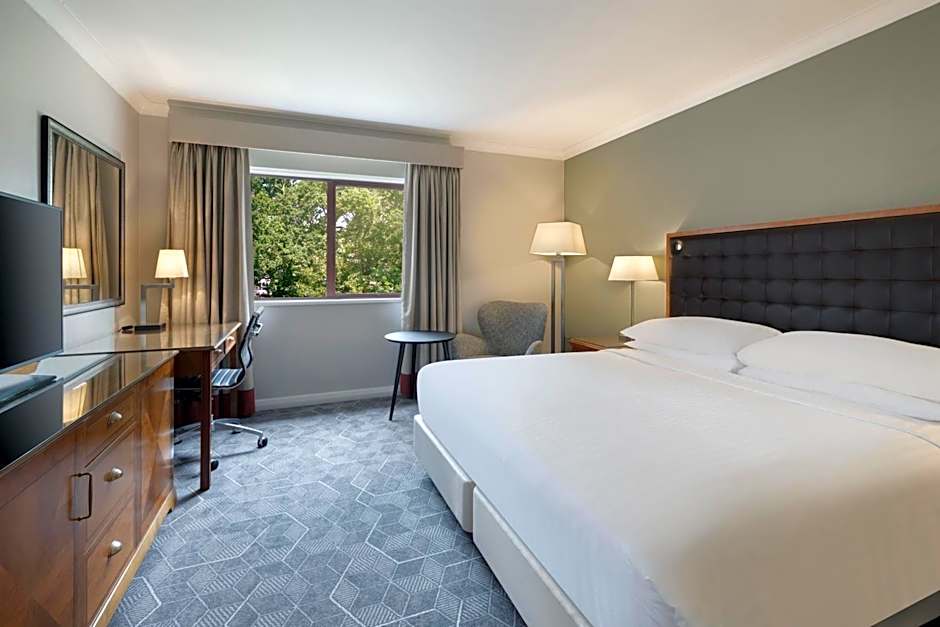 Delta Hotels by Marriott Waltham Abbey