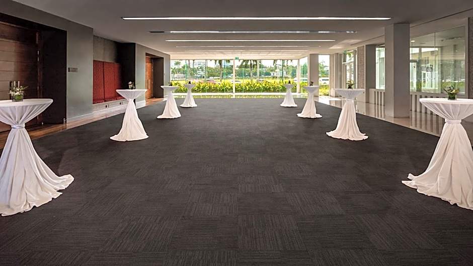 Grand Pacific Hotel By IHG