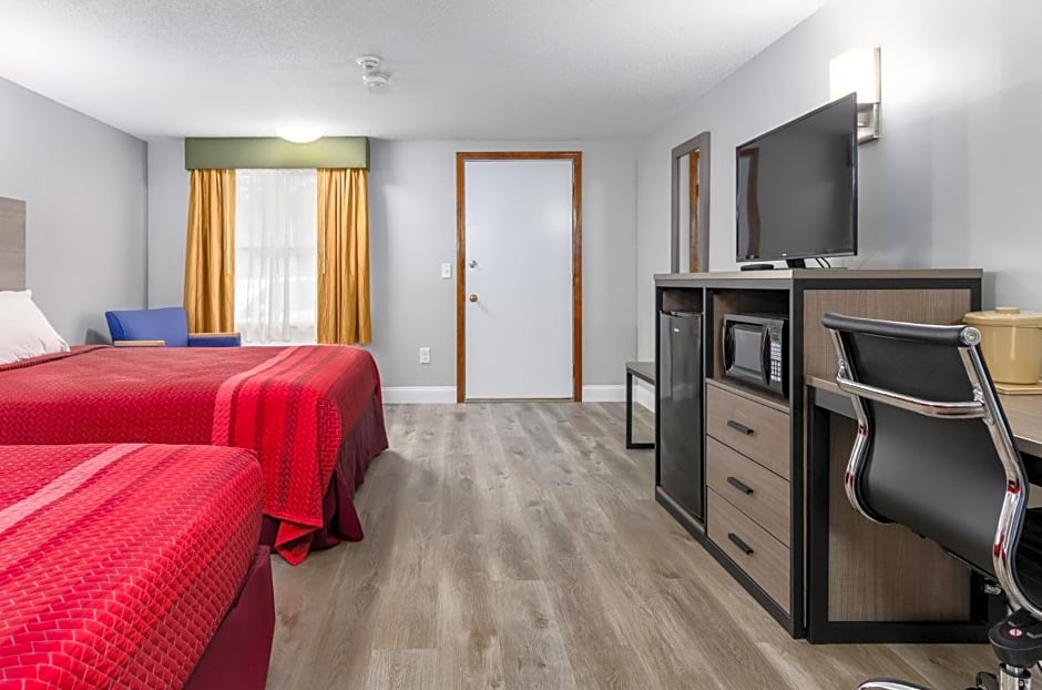 Captains Quarters Motel & Conference Center