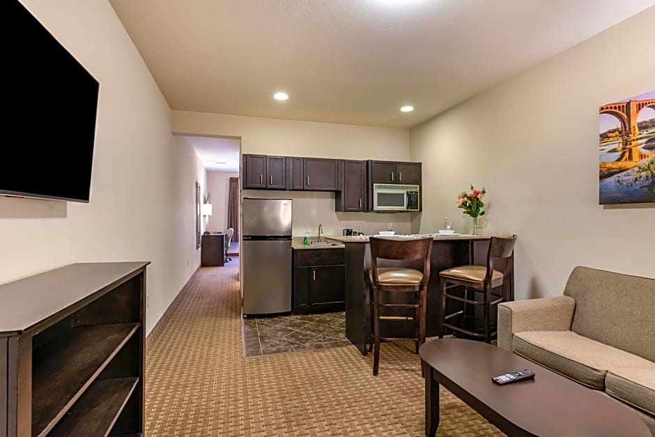 Stay-Over Suites - Fort Gregg-Adams Area
