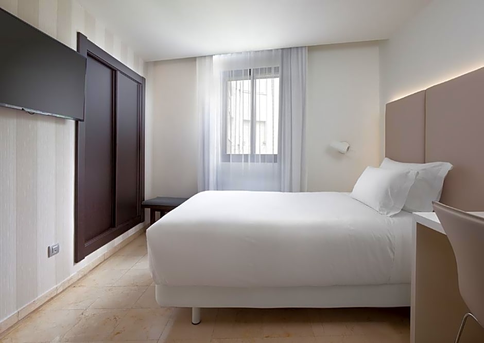 NH Ciudad De Santander