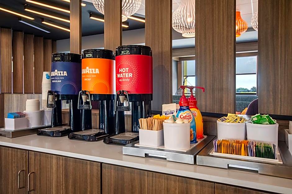 Tru by Hilton Merrillville