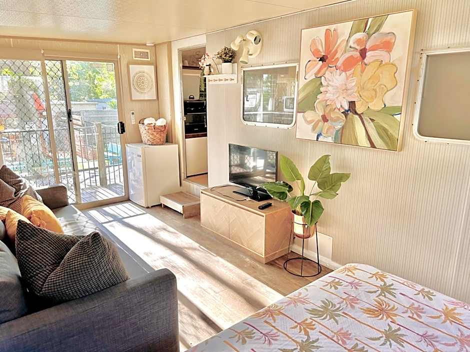 Mornington Peninsula Retro Caravans