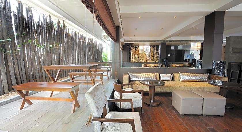 The Avenue Regent Hotel