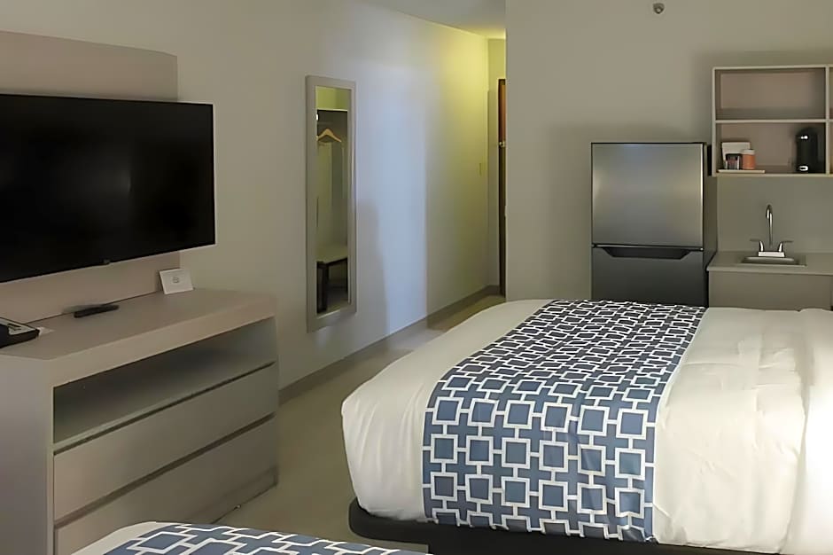 Suburban Studios, Kearney