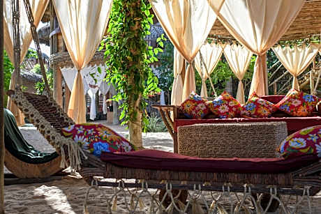 High Stilt House Dunes