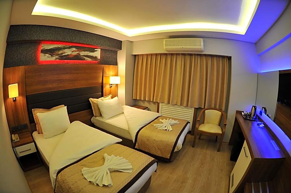 İzmir Otel Kabaçam