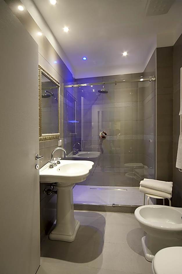 Navigliotel 19 - Rooms & Suites