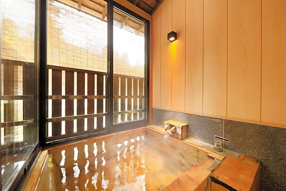 日長庵 桂月