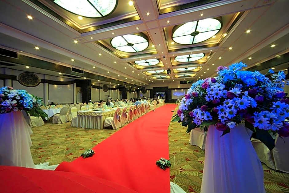 Ruean Phae Royal Park Phitsanulok