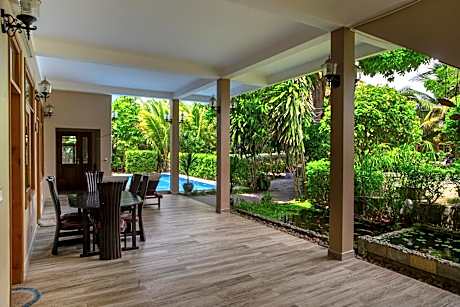 Standard Villa