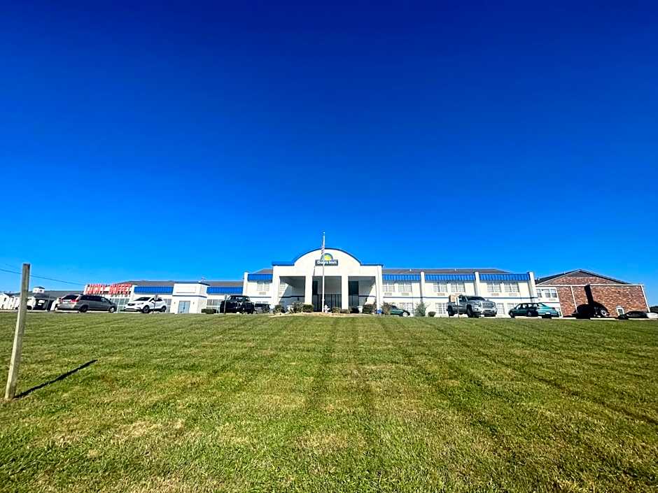 Days Inn by Wyndham Madisonville