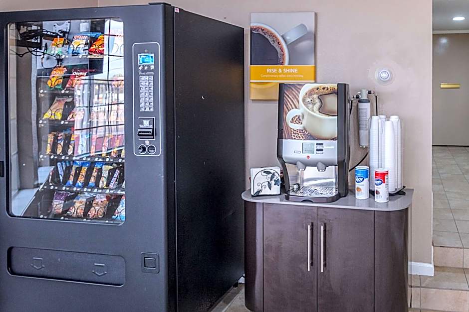 Motel 6-Waxahachie, TX