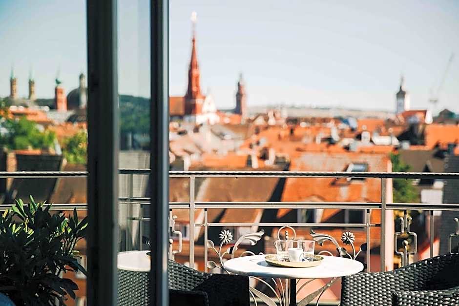 DAS v EVERT Hotel - am Congress Centrum Würzburg