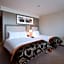 Clayton Hotel Chiswick