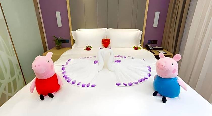 Lavande Hotel Beijing Olympic Village bird nest