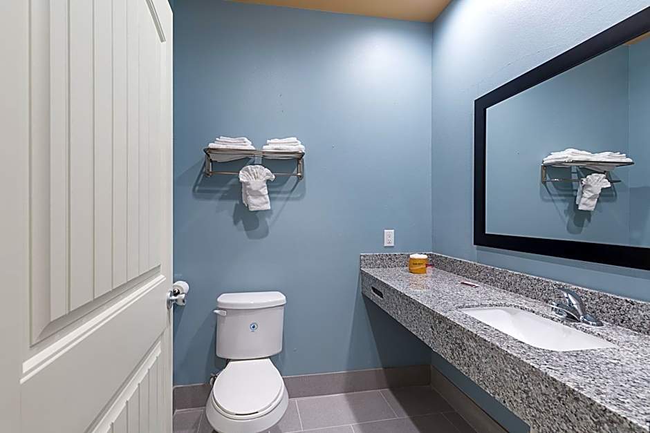 Scottish Inns & Suites - Crosby