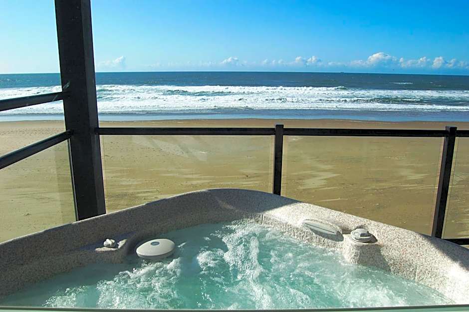 Beachfront Manor