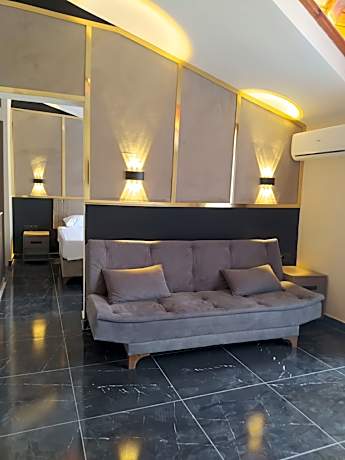 Family Suite ( Triple use )