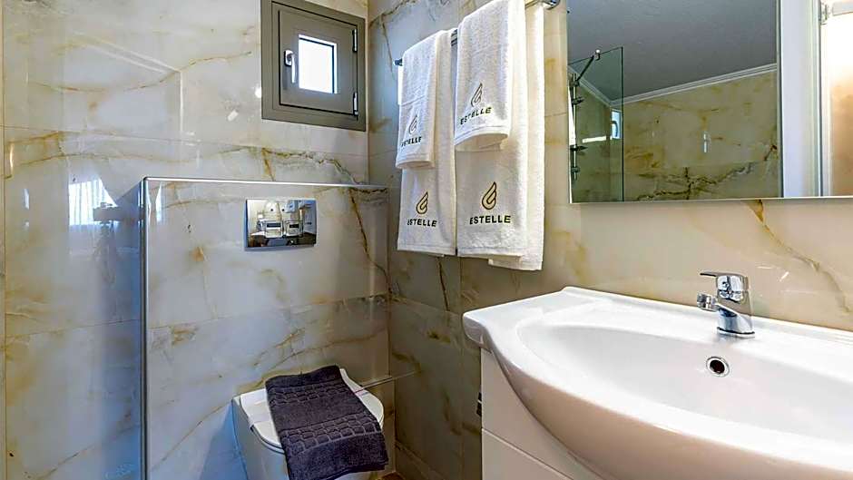 Estelle Family Luxury Apartments & Suites