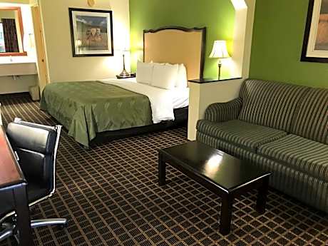 King Room - Accessible/Non-Smoking