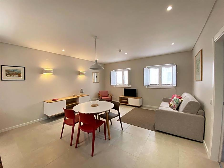 Cardeal Suites & Apartments