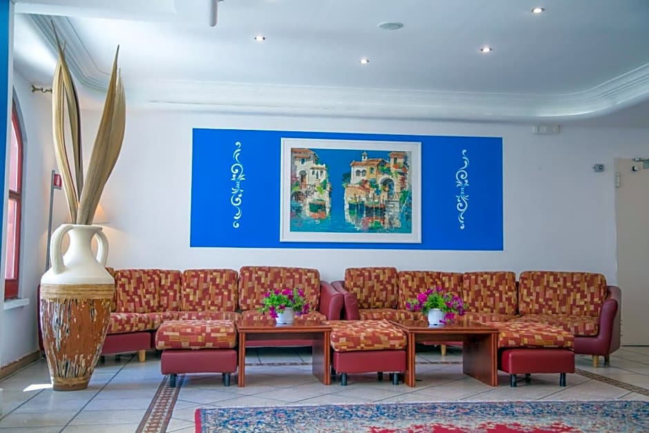 Assinos Palace Hotel
