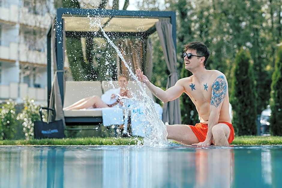 Aqua Blu Hotel