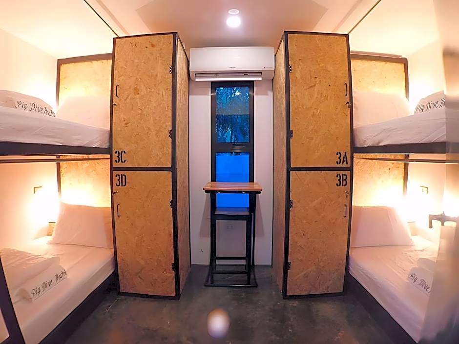 PIG DIVE HOSTEL MOALBOAL