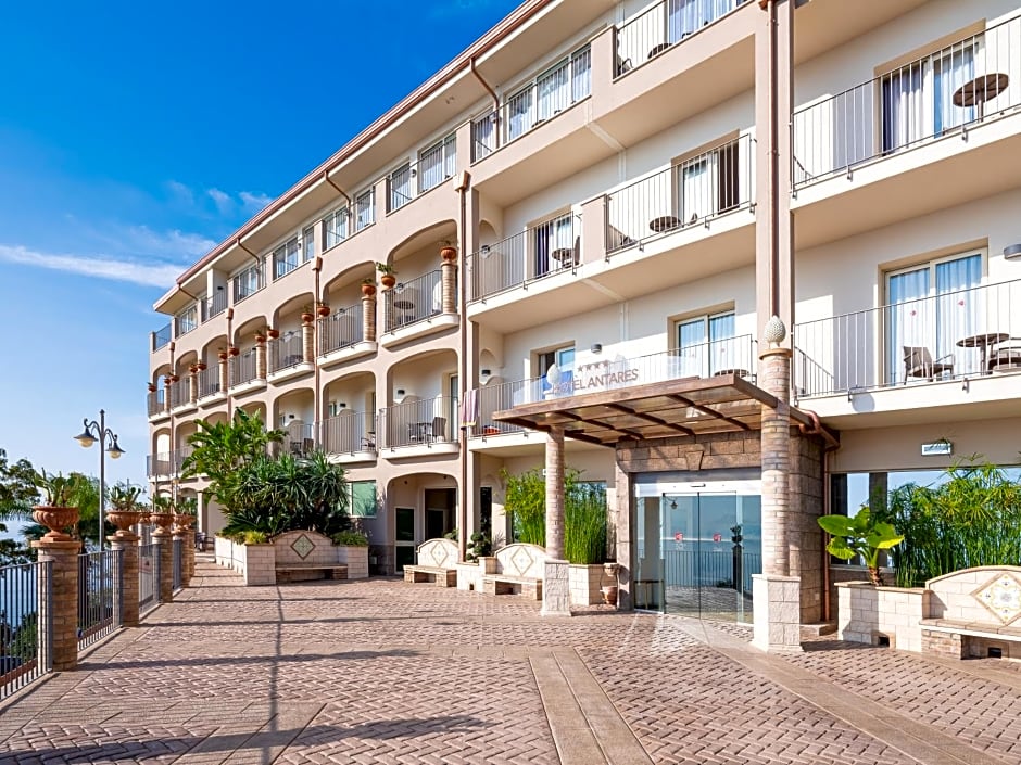 Hotel Antares
