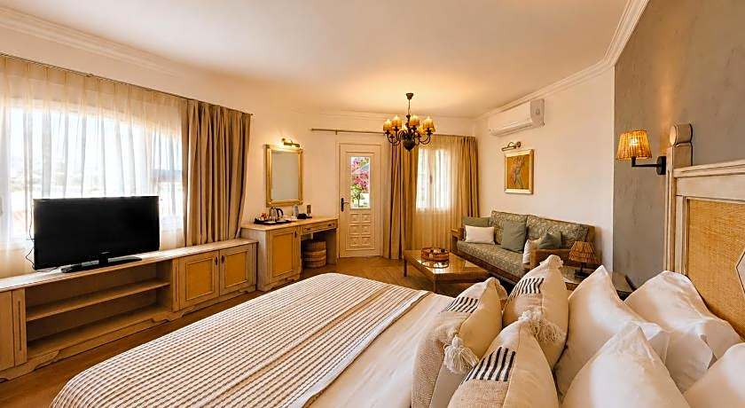 Torbahan Boutique Hotel & Beach Club
