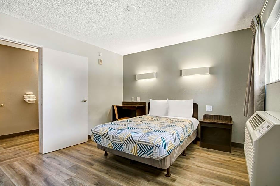 Motel 6-San Jose, CA - Airport