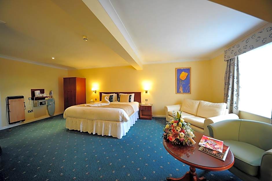 Best Western Plus Bentley Hotel, Leisure Club & Spa