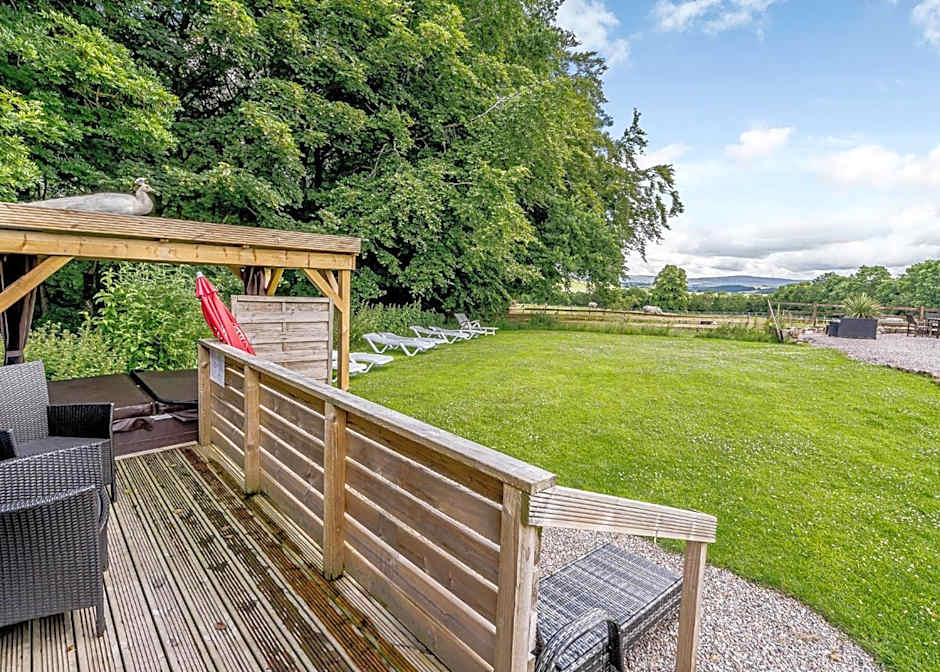 Calthwaite Hall Lodges