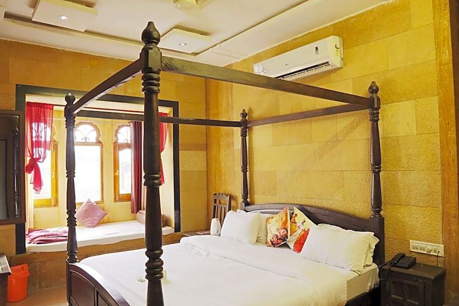 Mystic Jaisalmer Camp